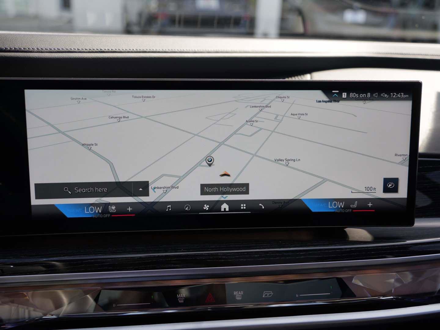 Certified 2023 BMW 740i 740i Sedan RWD w/ Parking Assistance Package image 25