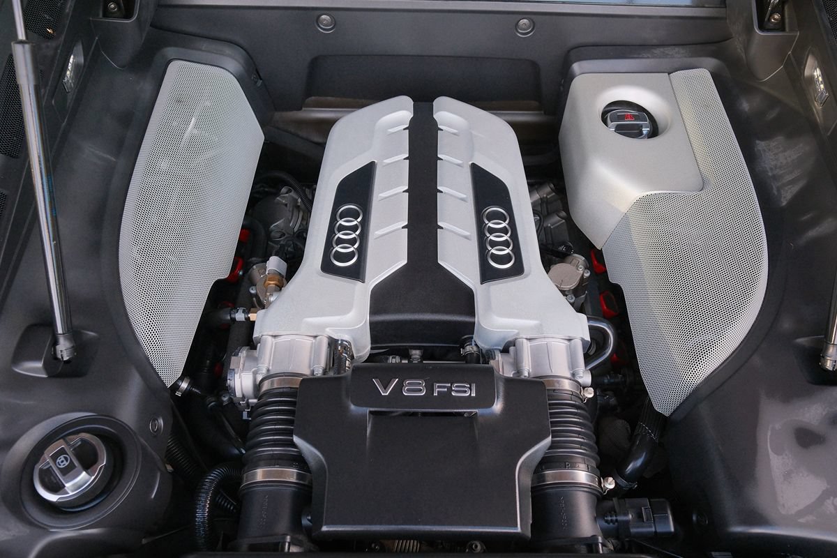 Used 2012 Audi R8 V8 AWD/4WD image 10