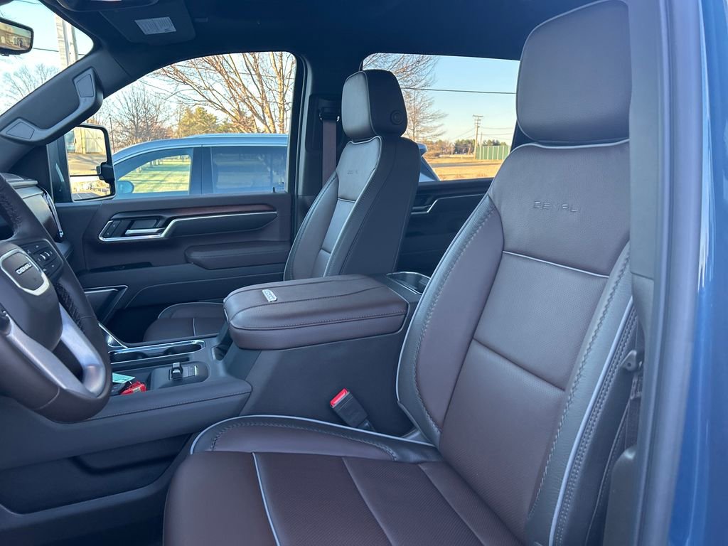New 2026 GMC Sierra 2500 Denali w/ Denali Reserve Package image 14