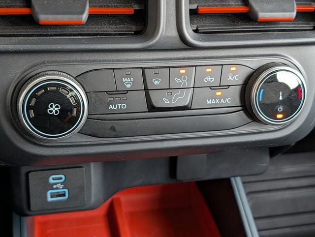 Used 2024 Ford Maverick XLT FWD image 19