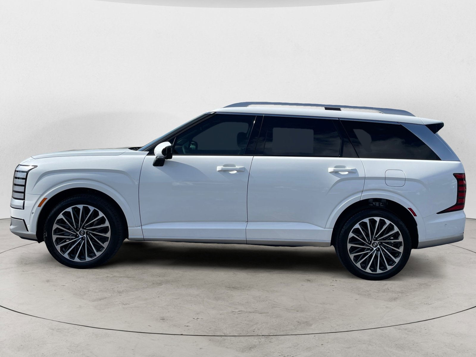 New 2026 Hyundai Palisade Calligraphy image 2