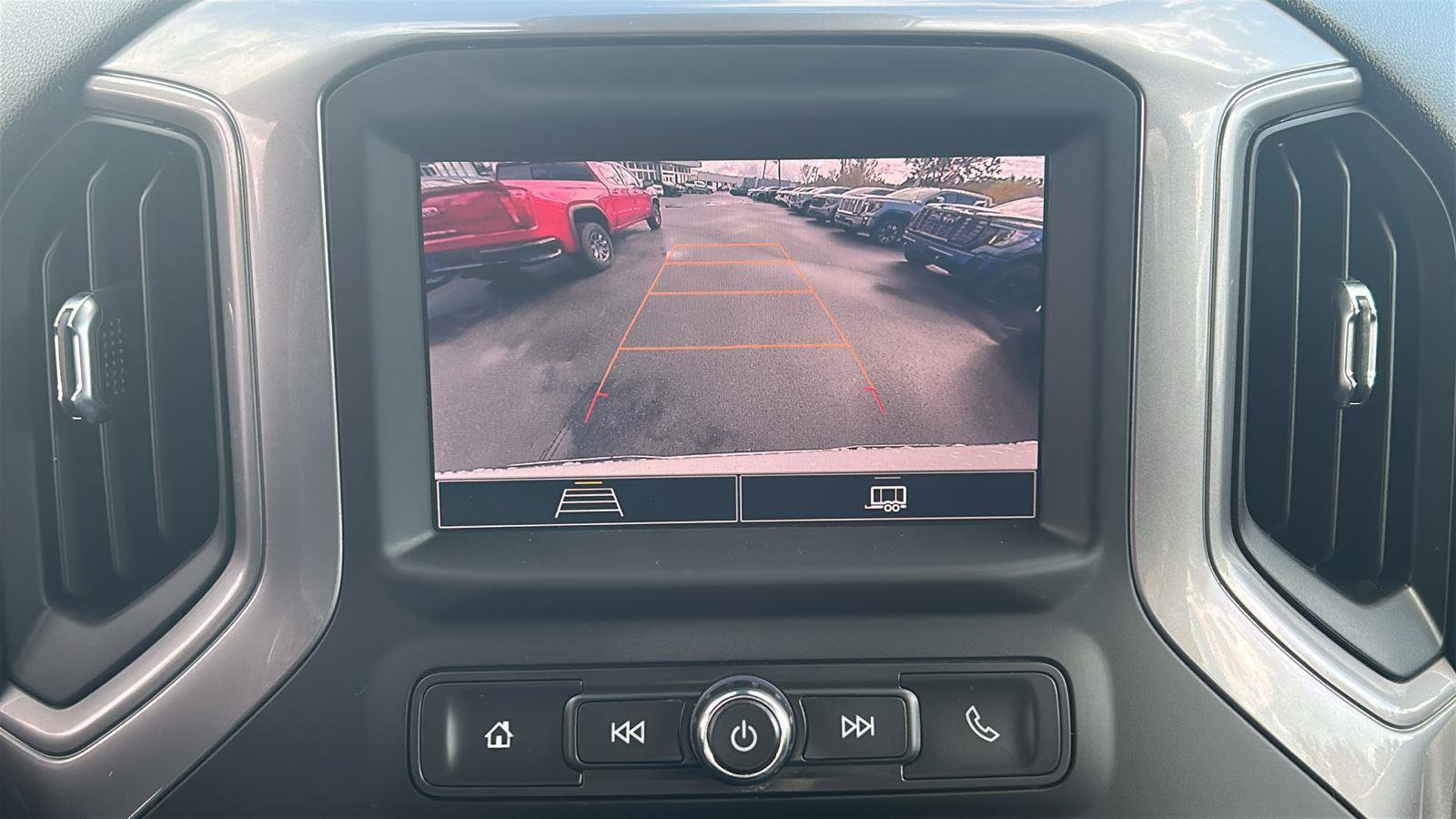 Certified 2022 Chevrolet Silverado 1500 Custom image 21