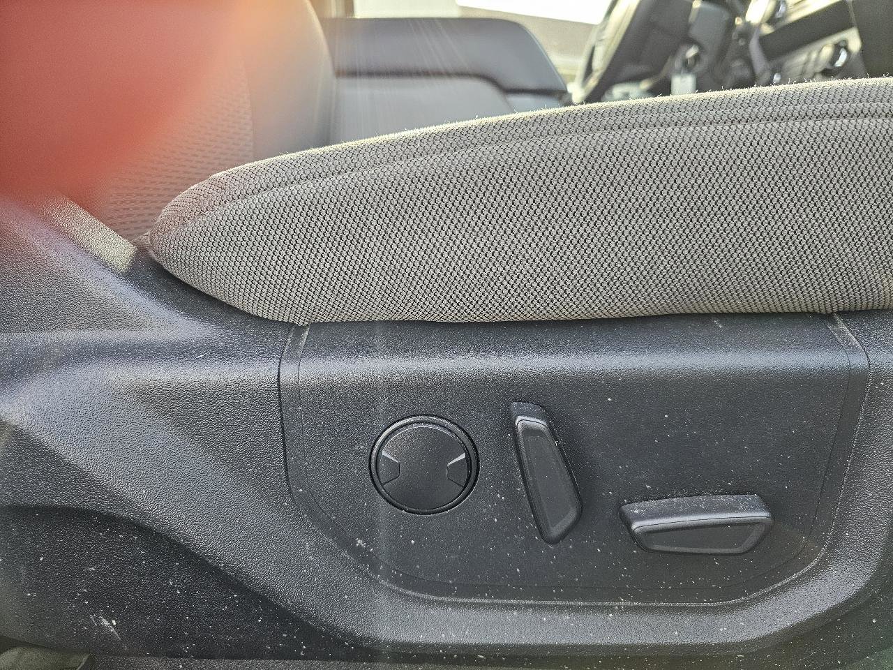 Used 2019 Ford F150 XLT w/ Equipment Group 302A Luxury AWD/4WD image 20