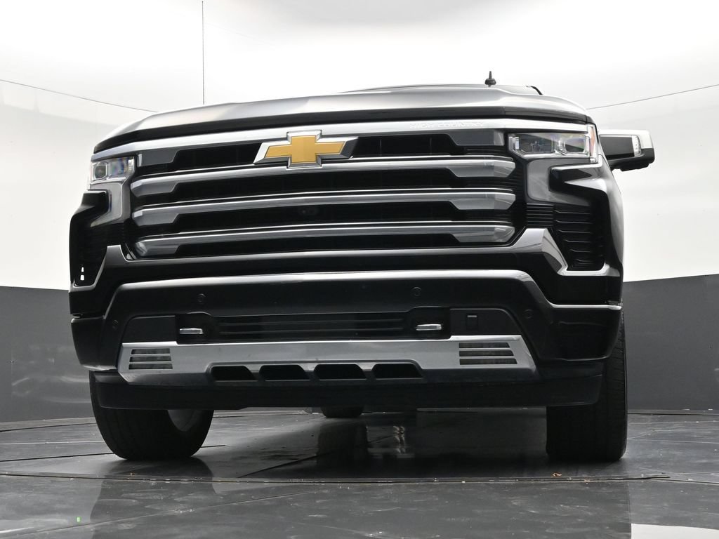 Used 2024 Chevrolet Silverado 1500 High Country AWD/4WD image 28