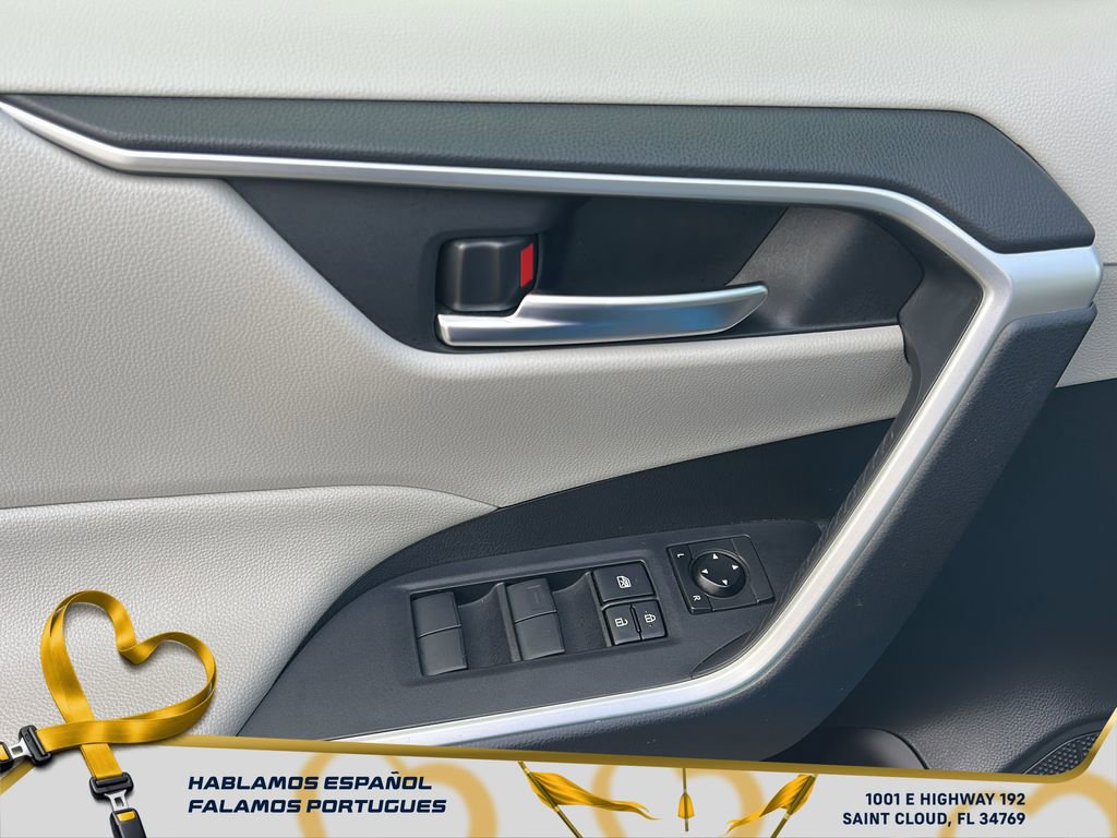 Used 2019 Toyota RAV4 XLE image 13