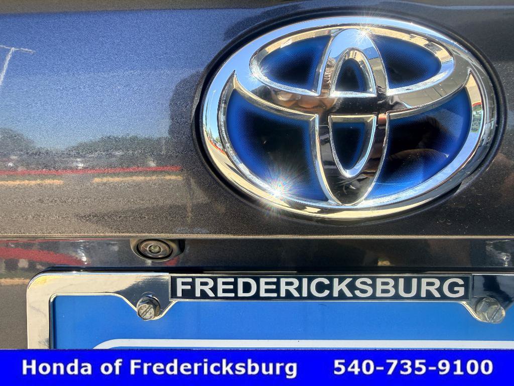 Used 2023 Toyota RAV4 Limited AWD/4WD image 13