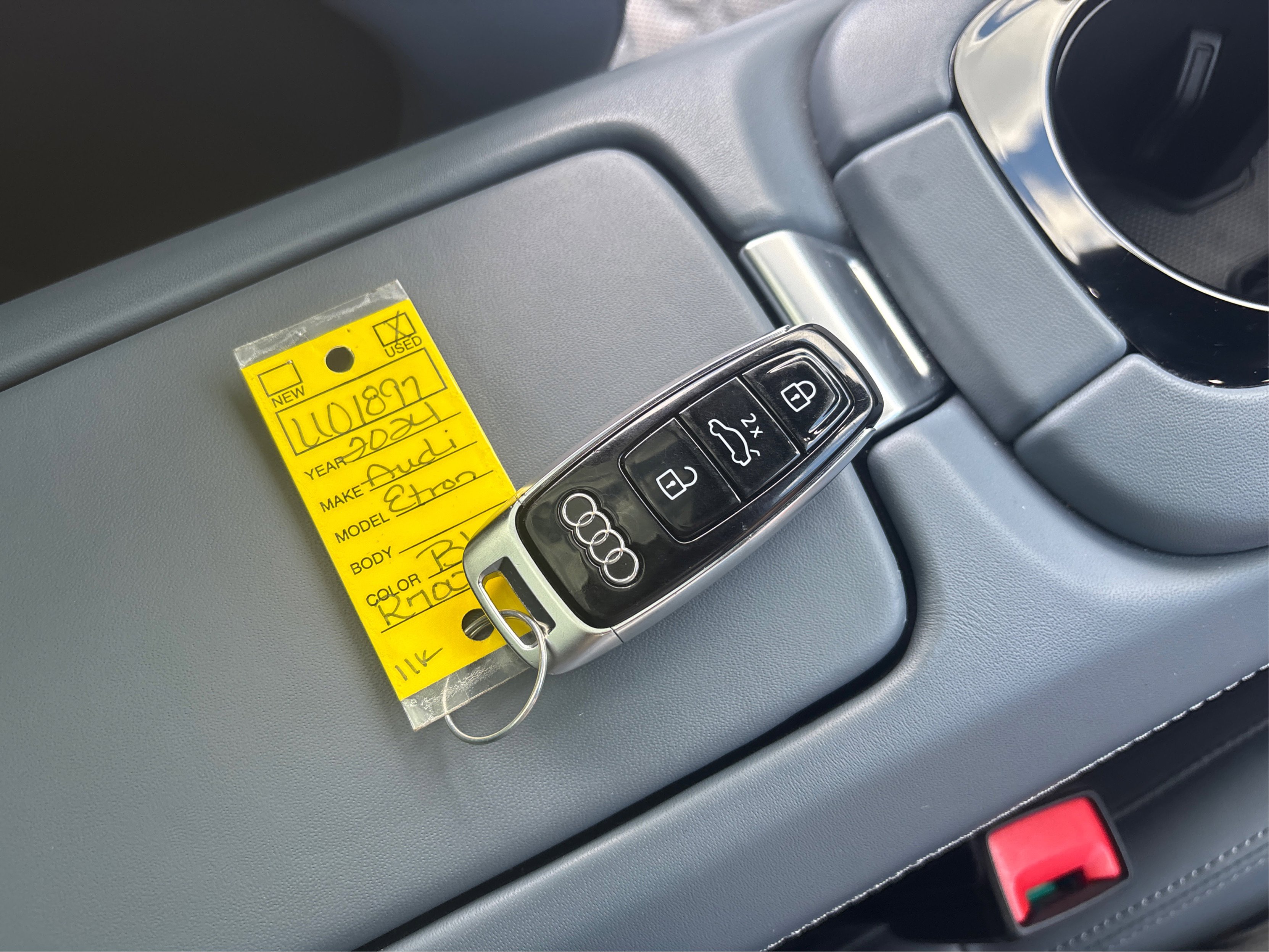 Used 2024 Audi e-tron GT Premium Plus image 49