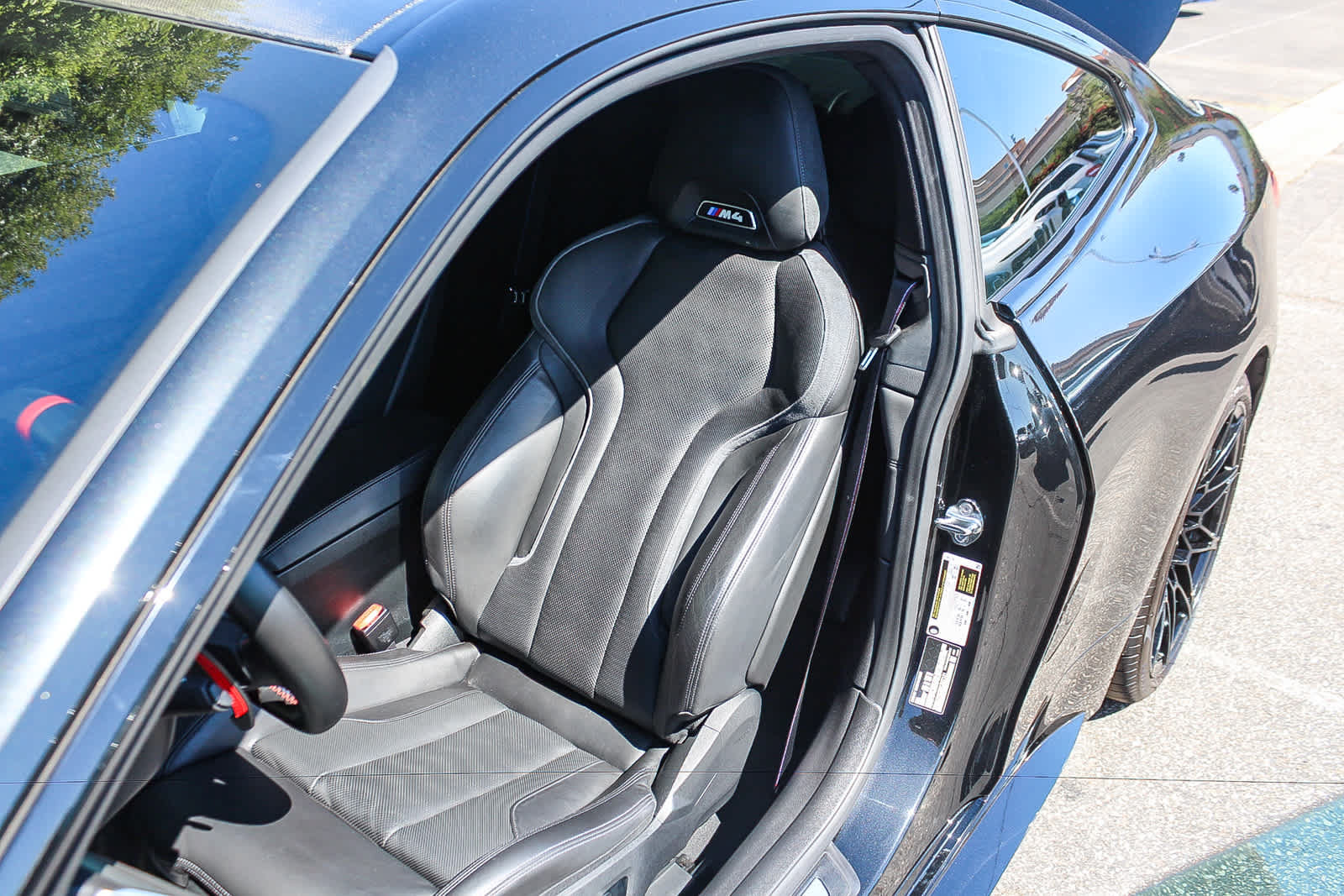 Used 2025 BMW M4 Competition w/ Executive Package RWD image 24