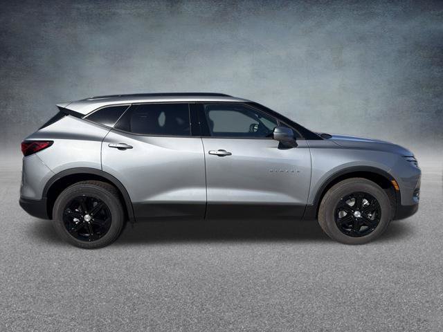 New 2026 Chevrolet Blazer LT w/ Sound & Technology Package AWD/4WD image 5
