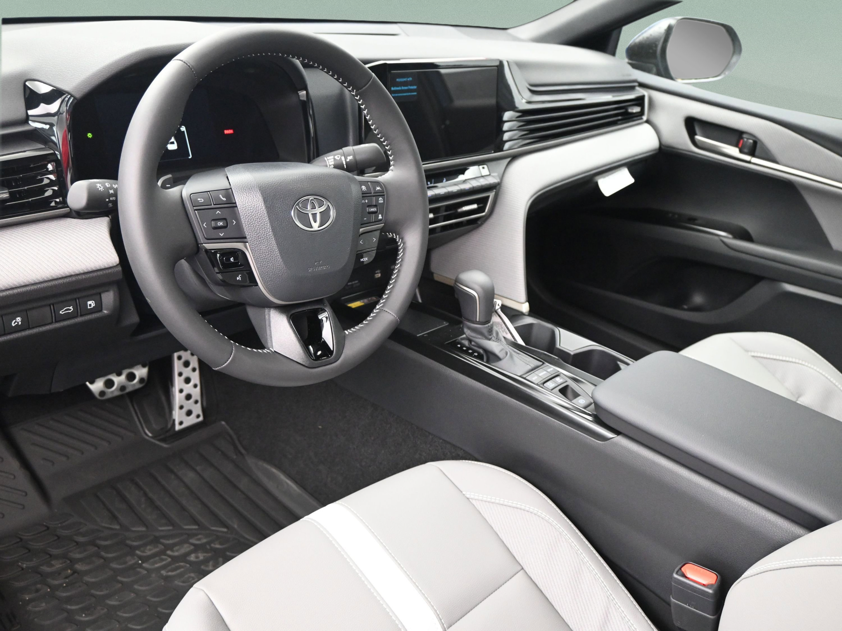 New 2026 Toyota Camry SE FWD image 29