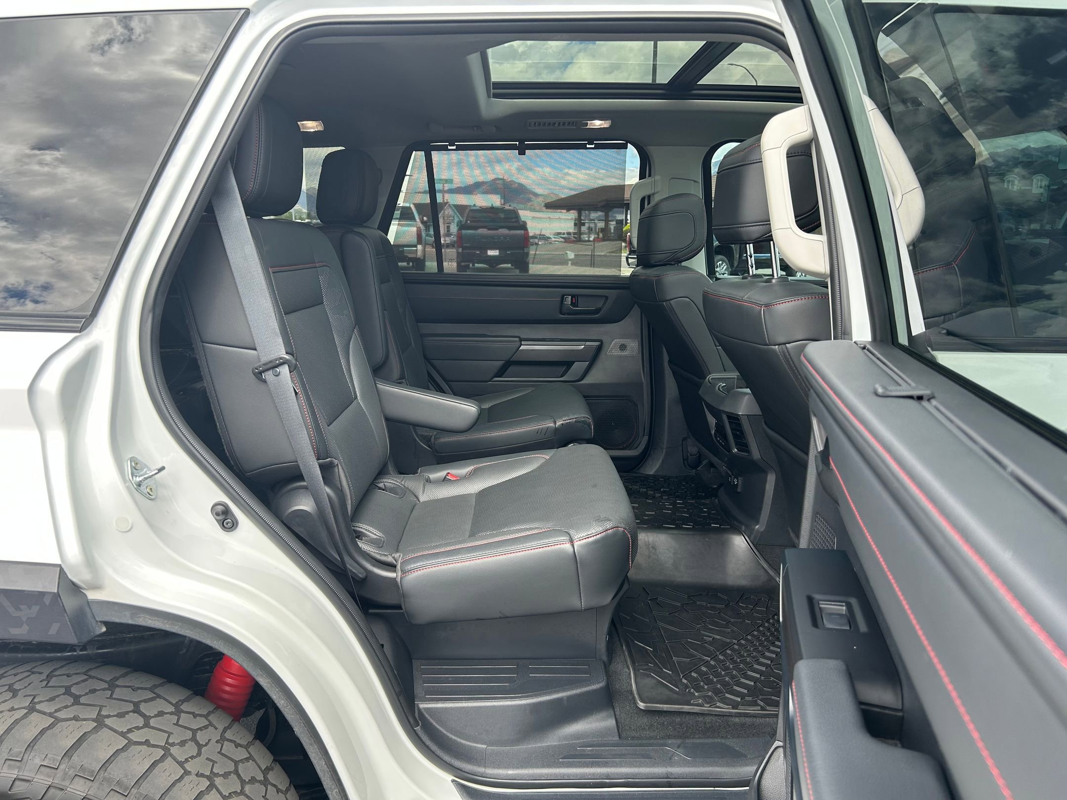 Used 2023 Toyota Sequoia TRD Pro AWD/4WD image 26