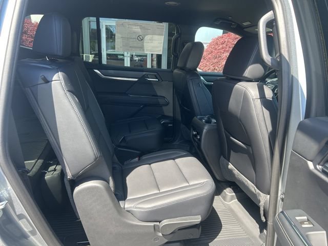 New 2026 GMC Acadia Elevation w/ Black Edition AWD/4WD image 14