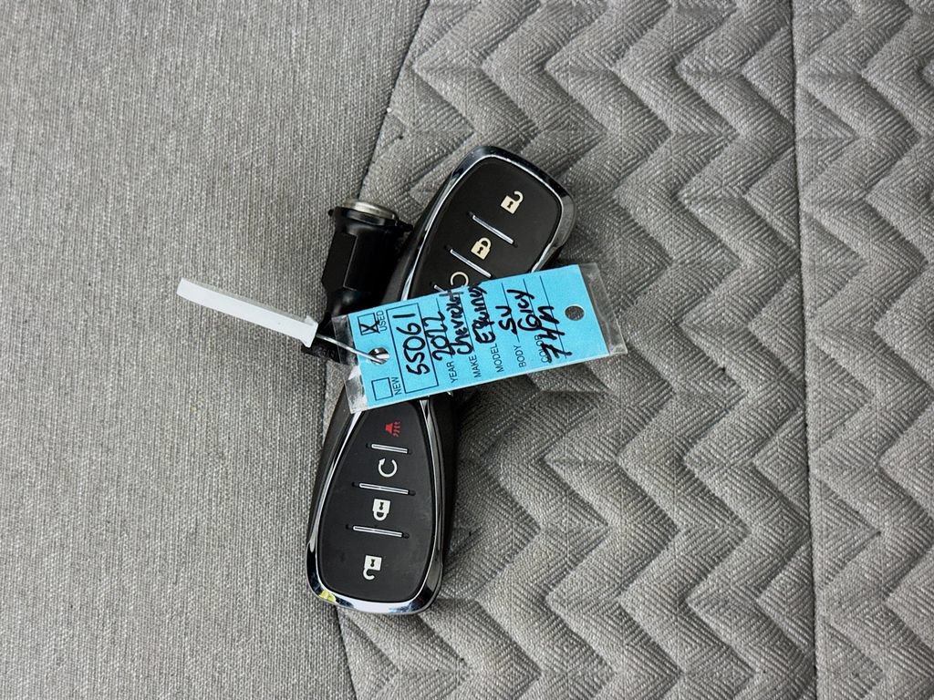 Used 2022 Chevrolet Equinox LS AWD/4WD image 28