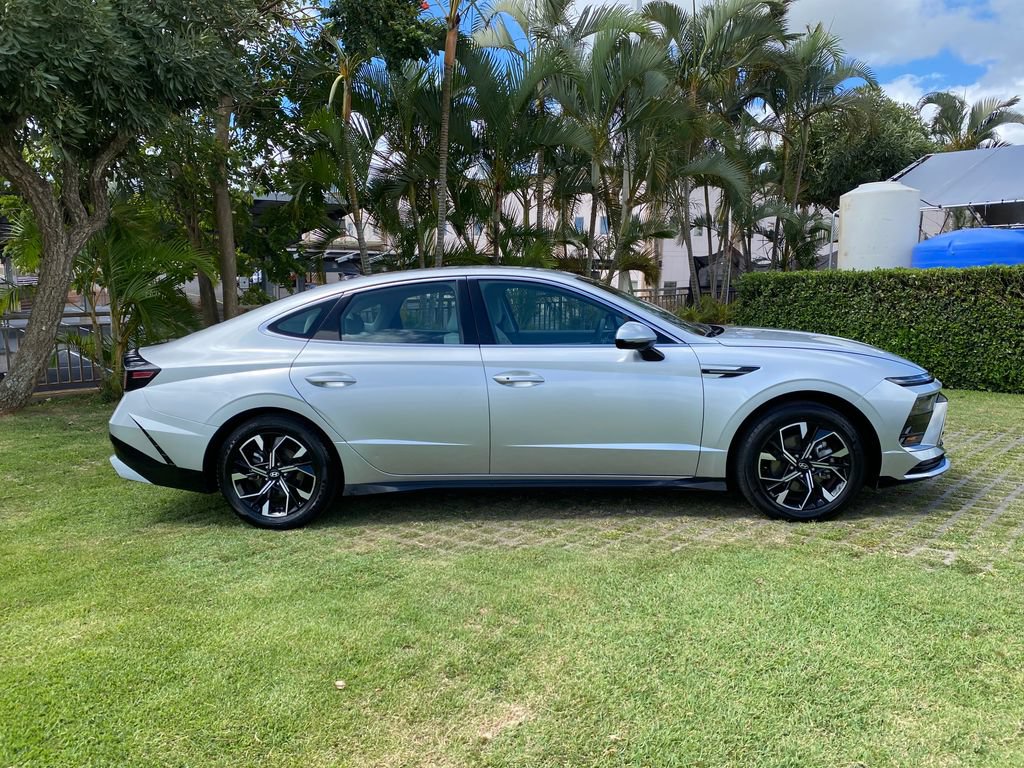 Certified 2024 Hyundai Sonata SEL FWD image 8