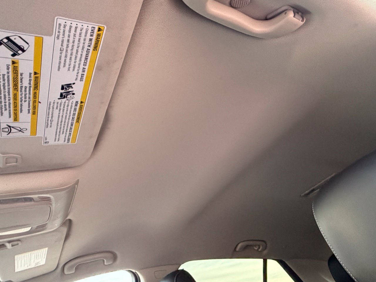 Used 2023 Buick Envision Essence FWD image 30
