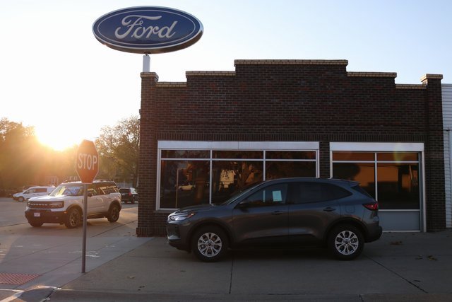 New 2026 Ford Escape Active w/ Cold Weather Package image 1