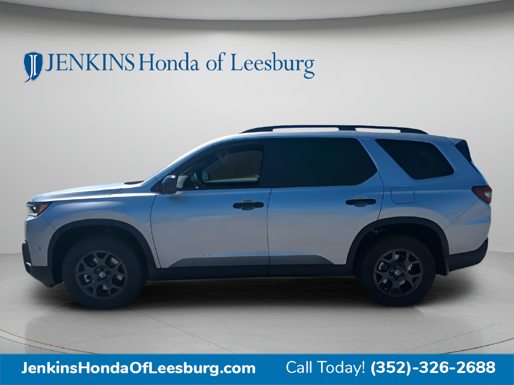New 2026 Honda Pilot TrailSport image 6