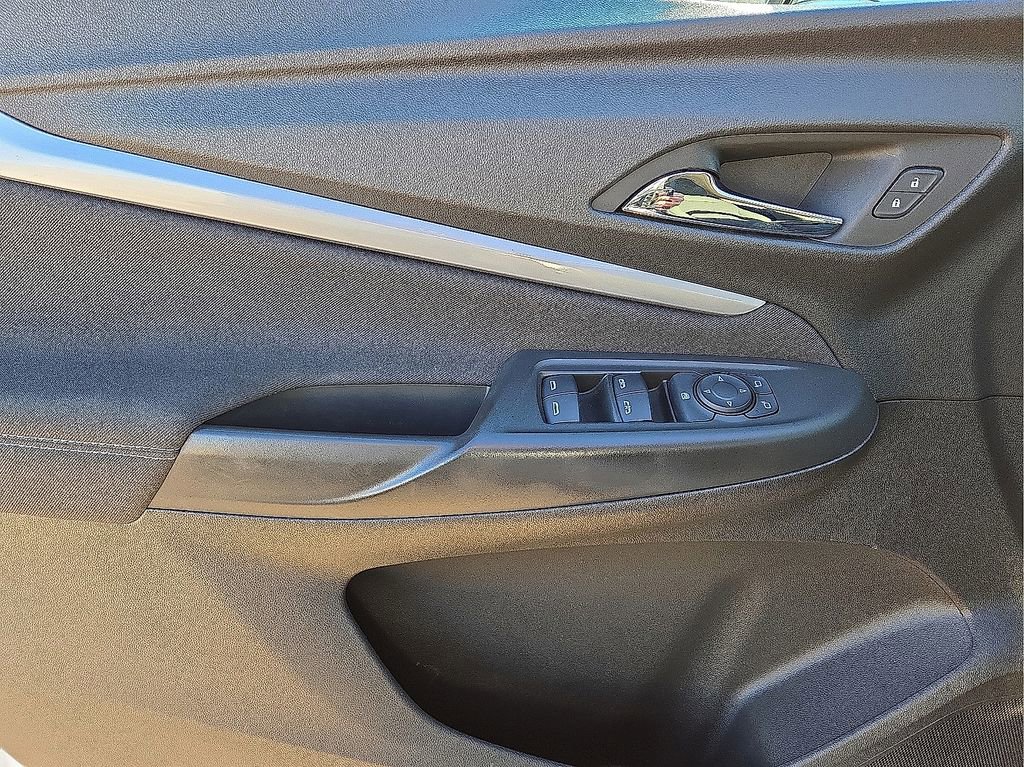 Used 2023 Chevrolet Bolt EUV LT w/ Driver Confidence Package image 21