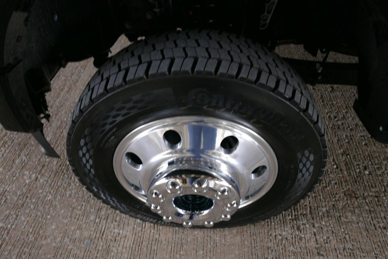 Used 2026 Ford F450 Platinum w/ FX4 Off-Road Package image 28