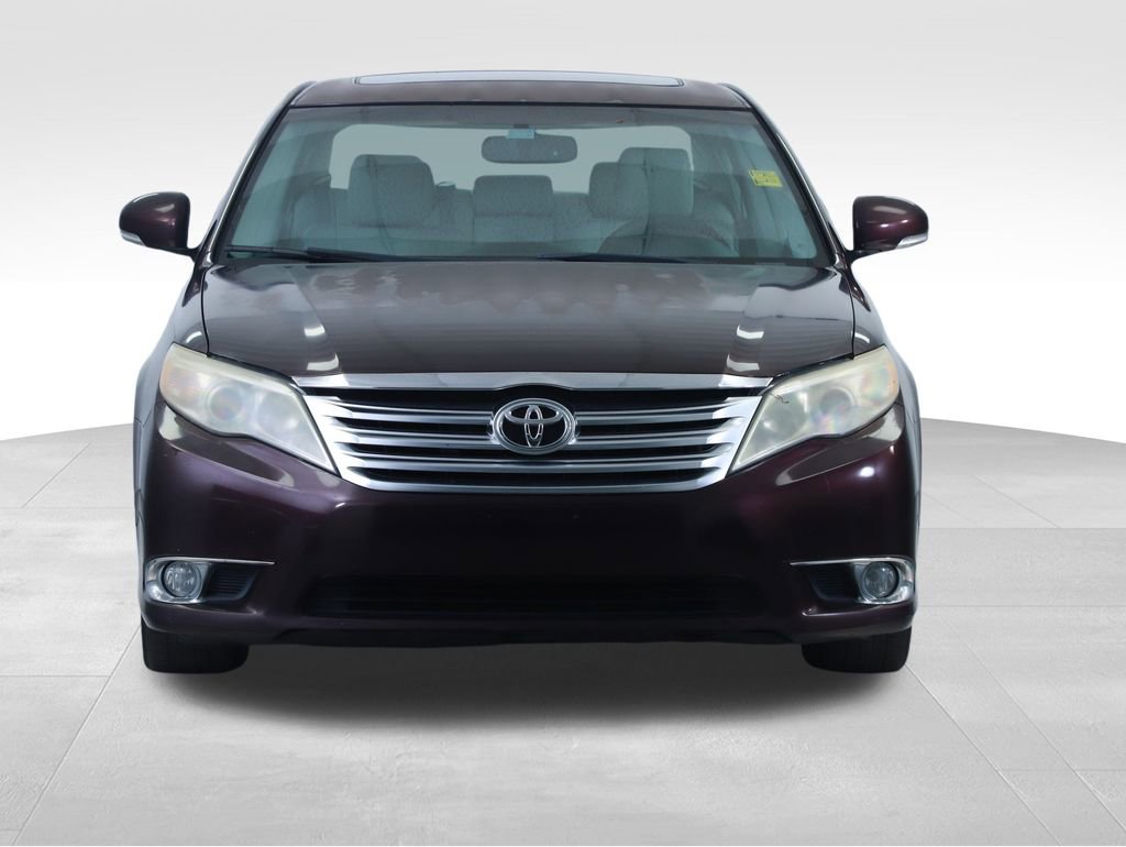 Used 2012 Toyota Avalon Limited image 7