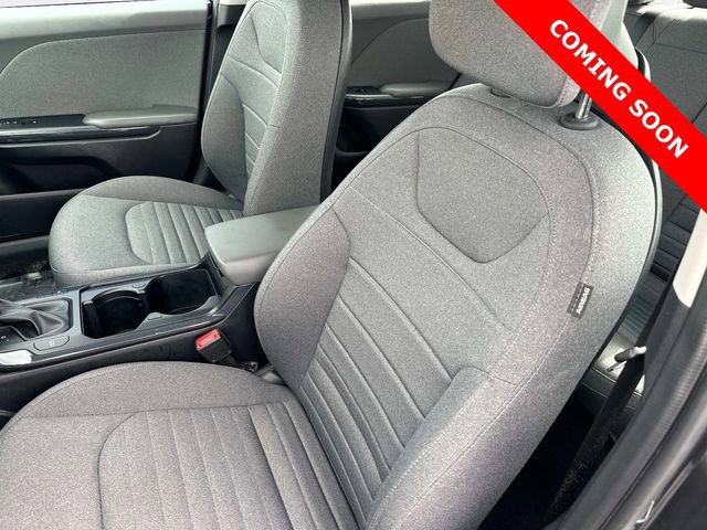 Used 2025 Kia K4 EX image 20