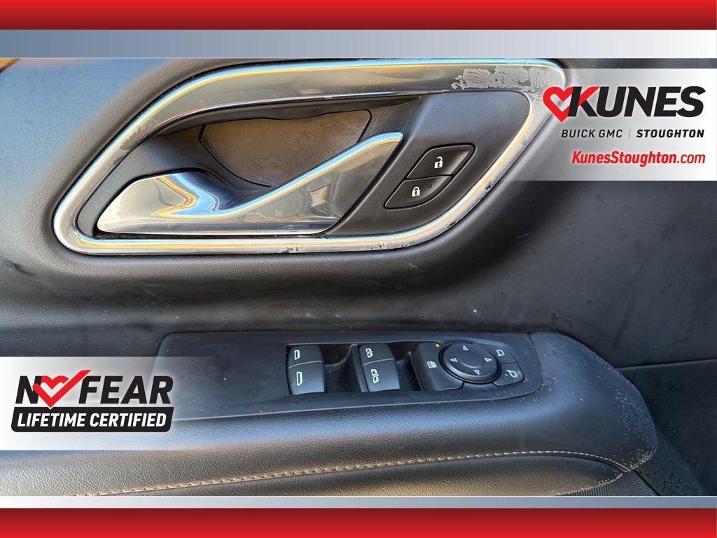 Used 2024 GMC Yukon SLE AWD/4WD image 16