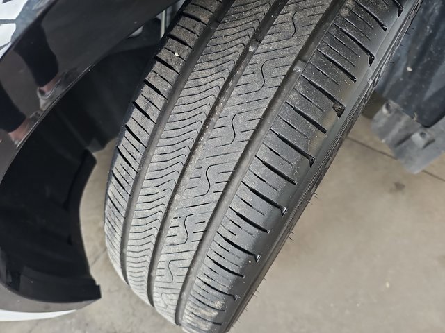 Used 2024 Toyota Prius XLE image 31