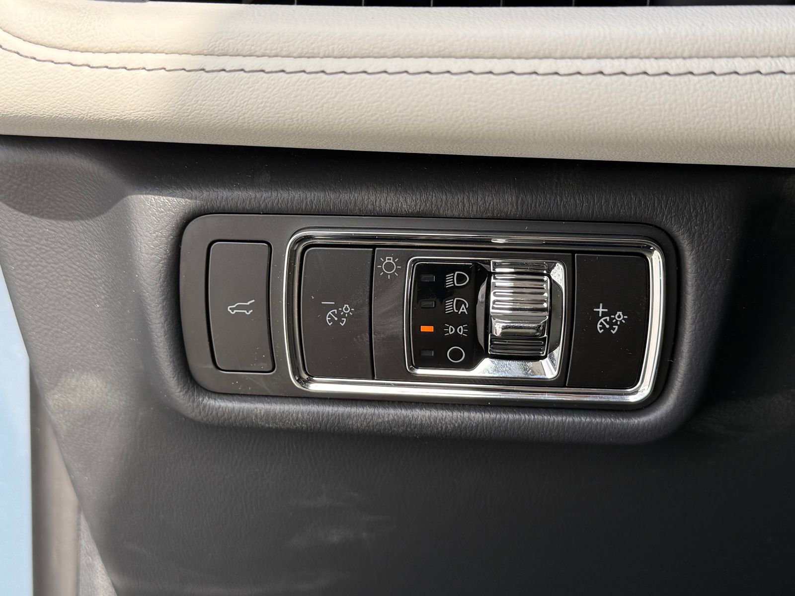 New 2026 Lincoln Aviator AWD image 34