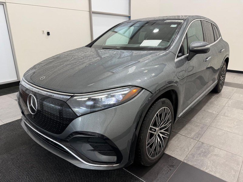 Used 2023 Mercedes-Benz EQS 580 4MATIC SUV image 6