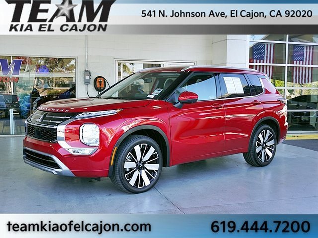 Used 2025 Mitsubishi Outlander SEL image 5