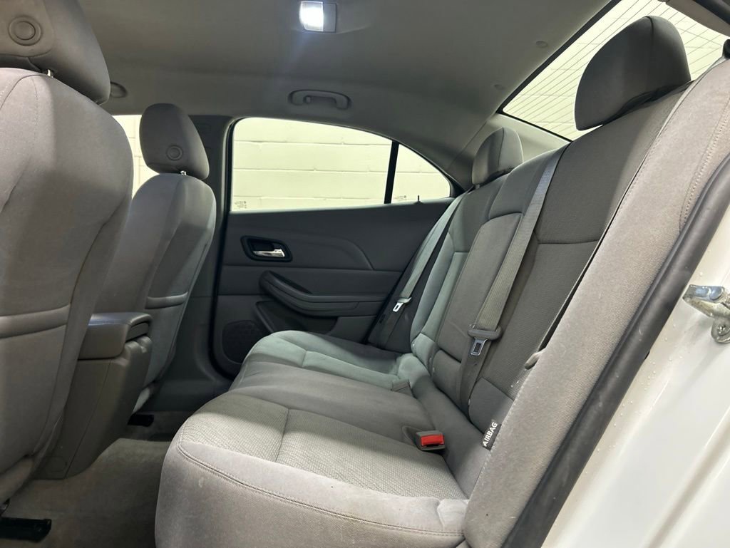 Used 2013 Chevrolet Malibu LS FWD image 8