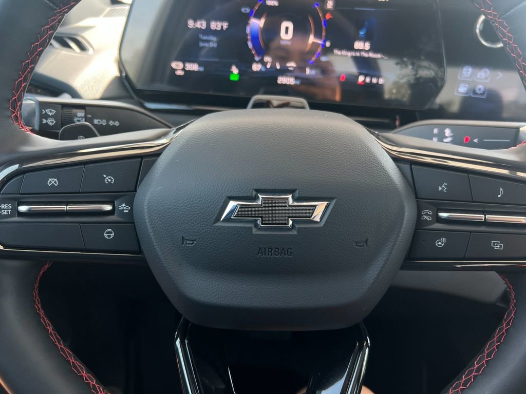 Used 2025 Chevrolet Silverado EV RST AWD/4WD image 20