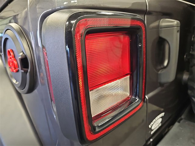 Used 2021 Jeep Wrangler Unlimited Sport image 31