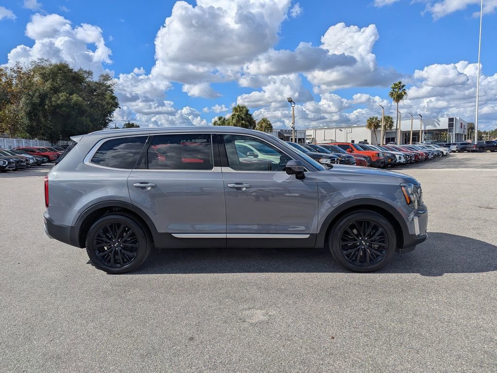 Used 2021 Kia Telluride SX image 3