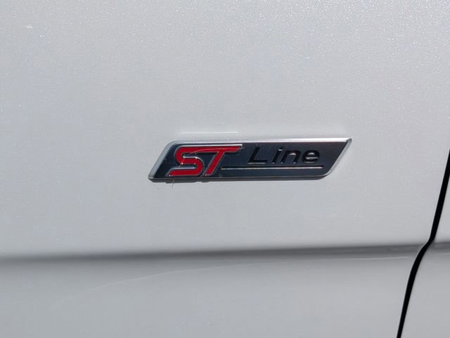 Used 2022 Ford Edge ST-Line w/ Class II Trailer Tow Package AWD/4WD image 10