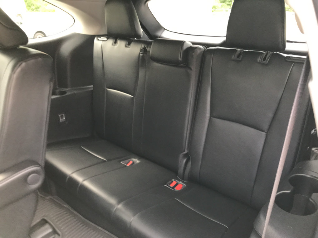 Certified 2022 Toyota Highlander XLE AWD/4WD image 29