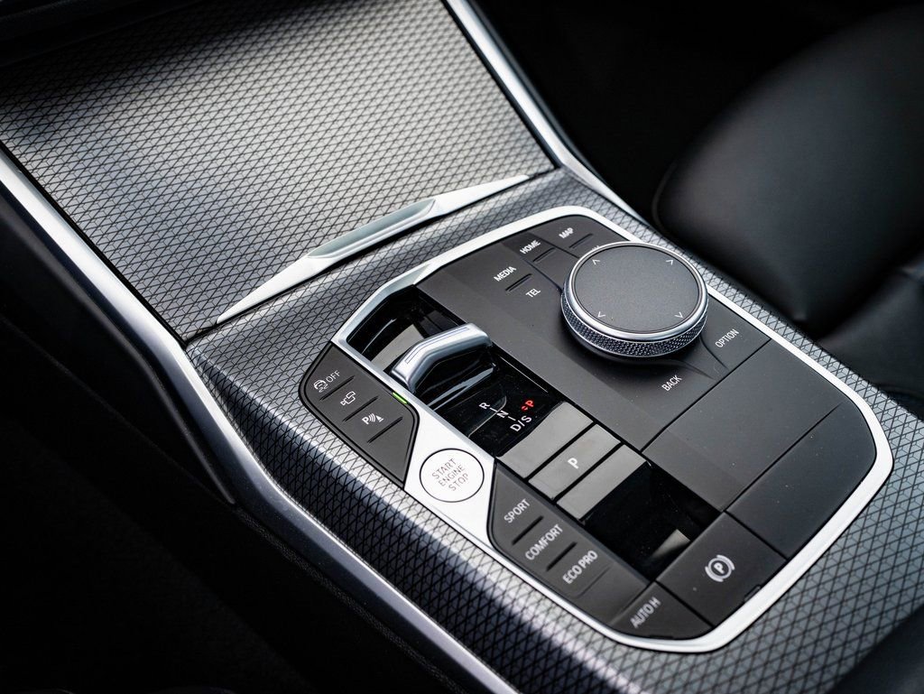 Used 2023 BMW M340i RWD image 30