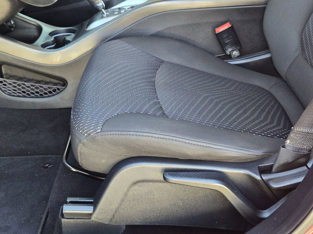 Used 2019 Dodge Journey SE w/ Connectivity Group image 23