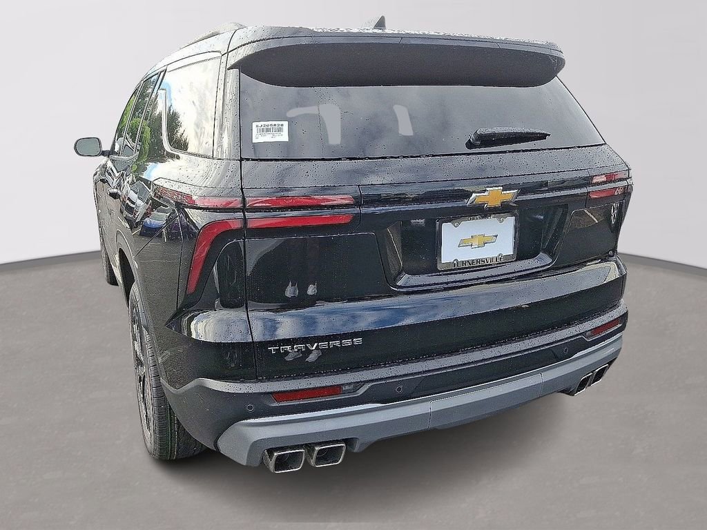 New 2026 Chevrolet Traverse LT w/ Sun and Wheel Package image 3