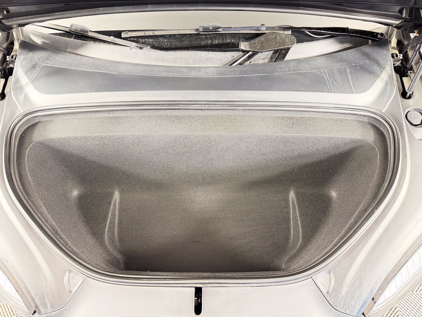Used 2024 Tesla Model X AWD/4WD image 29