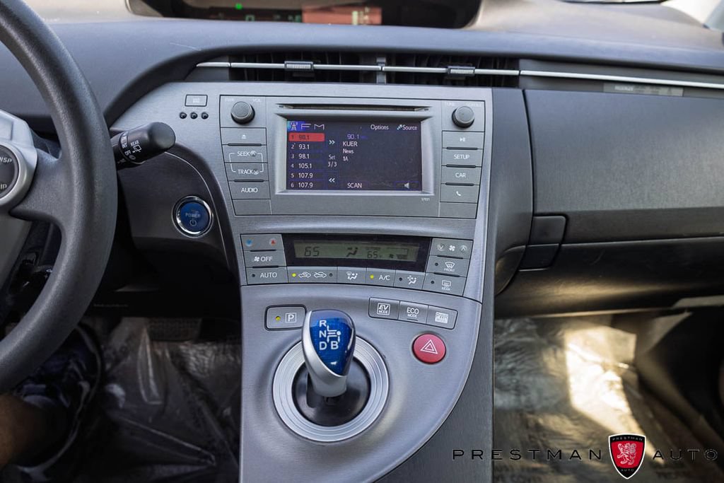 Used 2015 Toyota Prius Two FWD image 25