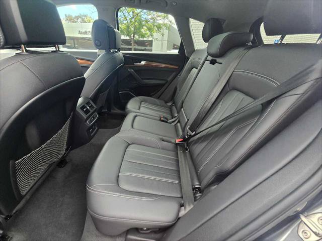 Used 2023 Audi Q5 2.0T Premium Plus w/ Premium Plus Package AWD/4WD image 17