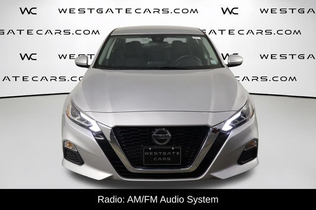 Used 2022 Nissan Altima 2.5 SV FWD image 2