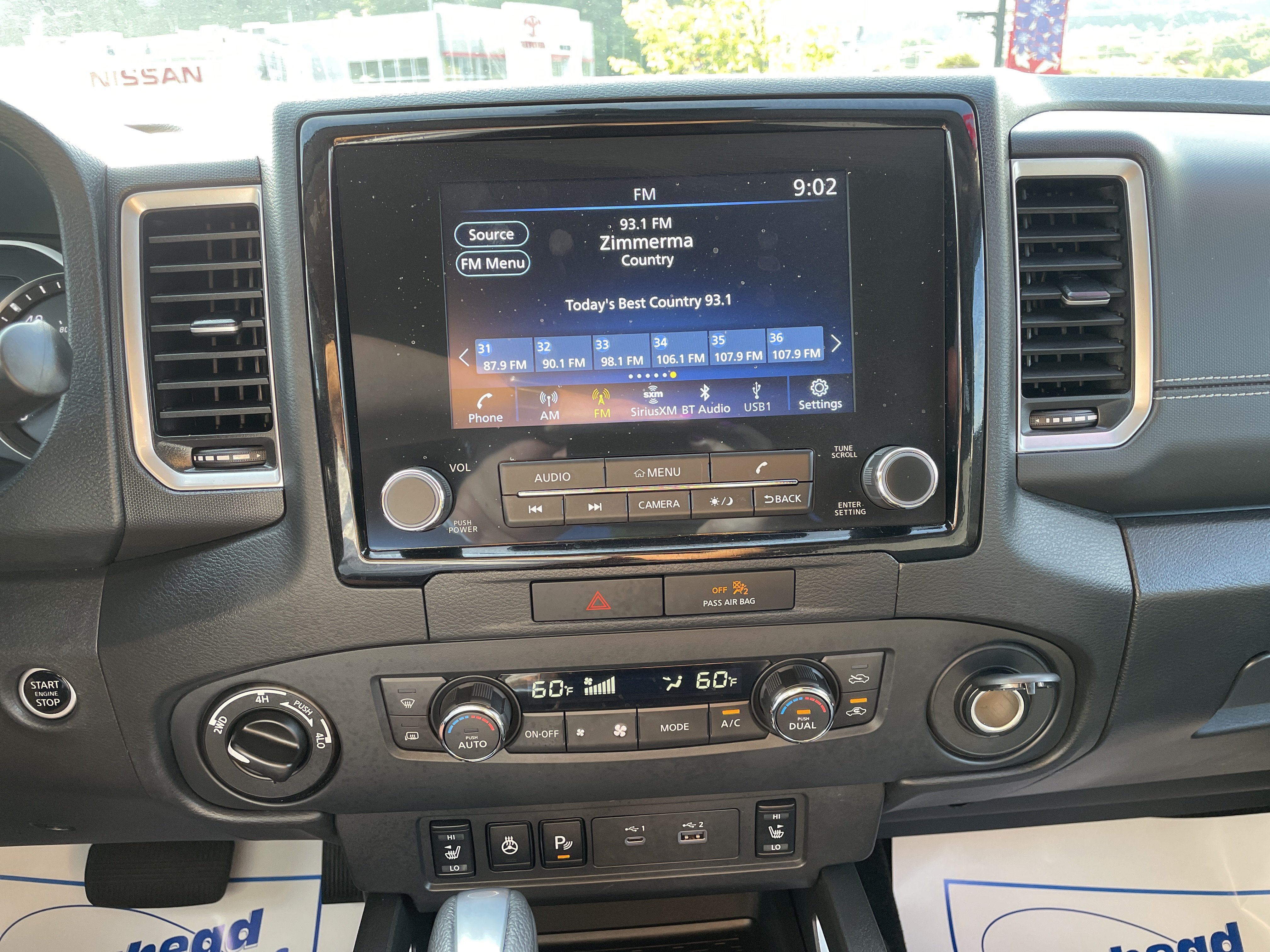 Used 2022 Nissan Frontier SV AWD/4WD image 14