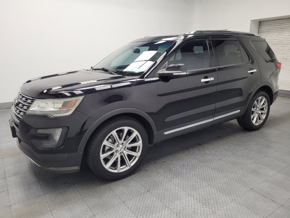 Used 2016 Ford Explorer Limited FWD image 2