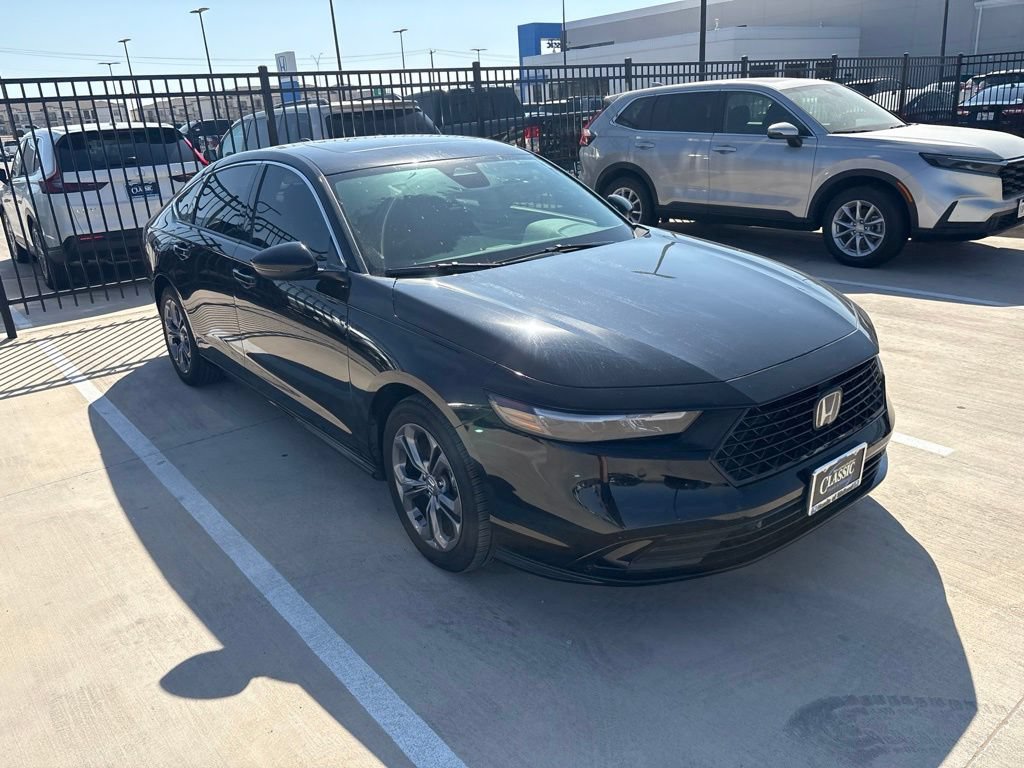 Used 2025 Honda Accord EX-L image 15