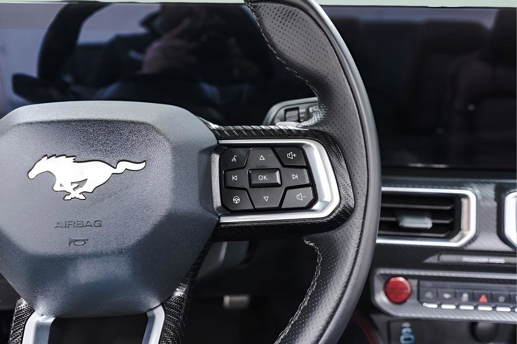 Used 2025 Ford Mustang GT Premium w/ GT Performance Package RWD image 12