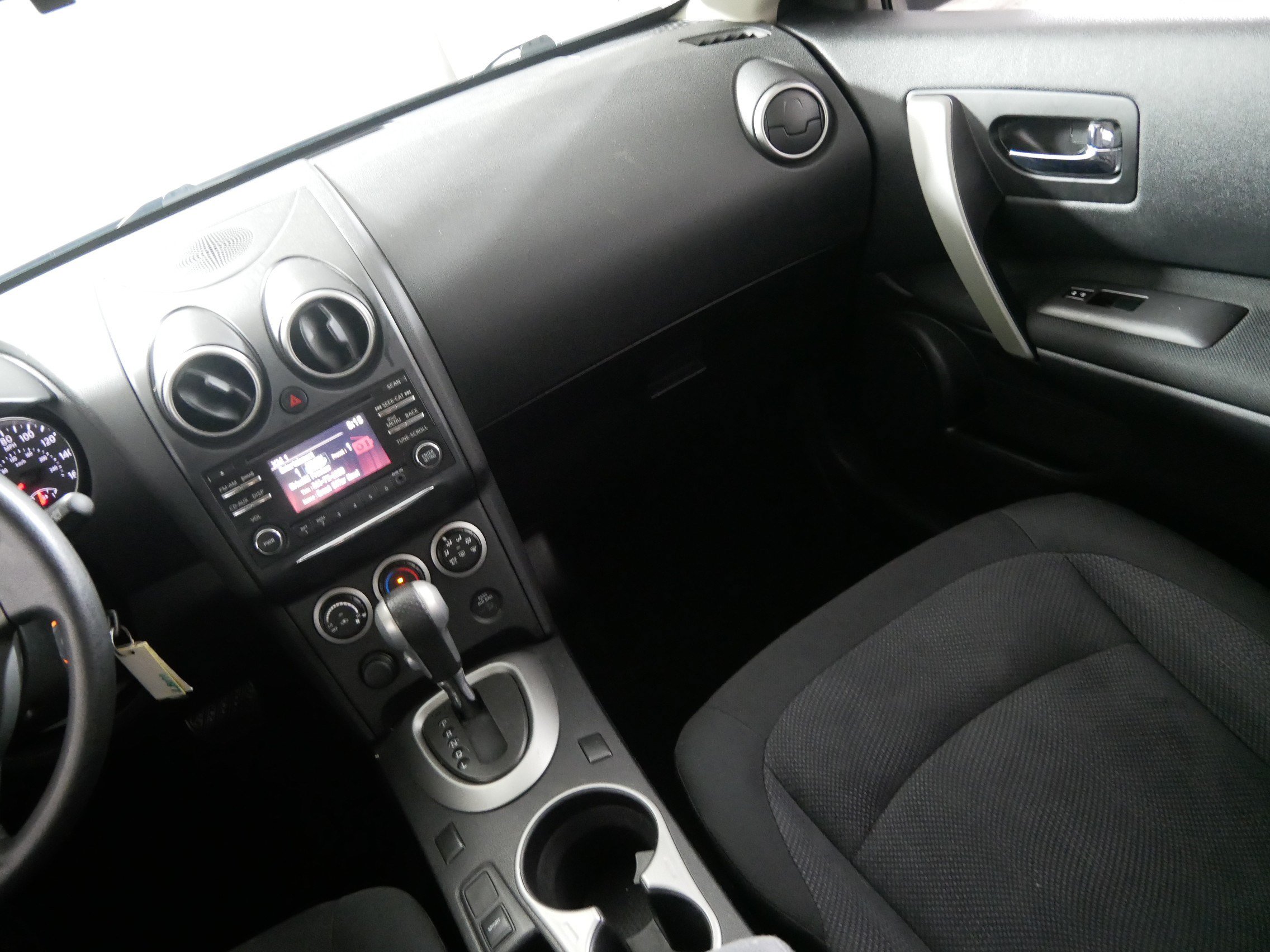 Used 2013 Nissan Rogue S w/ Special Edition Pkg AWD/4WD image 11