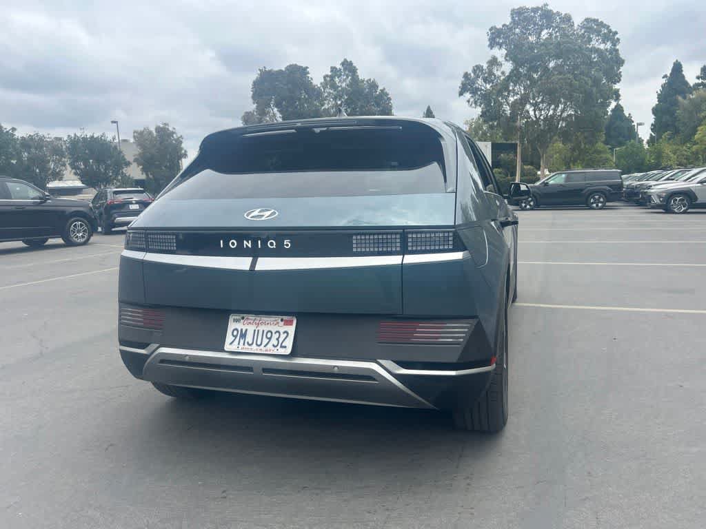 Used 2024 Hyundai Ioniq 5 SEL RWD image 3