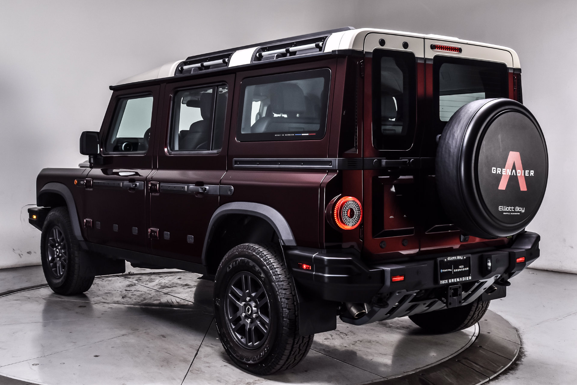 Used 2025 INEOS Grenadier Station Wagon AWD/4WD image 4